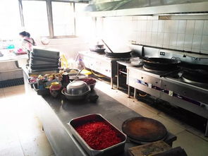 绣湖中学双校区食堂同获金华市餐饮服务食品安全最高等级认证